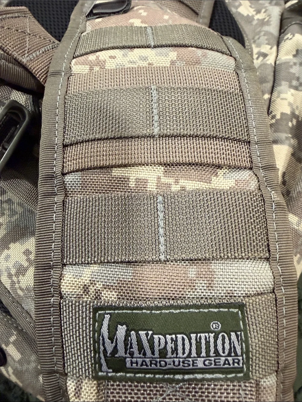 Maxpediton Monsoon Gearslinger Digital Camo Sling Backpack